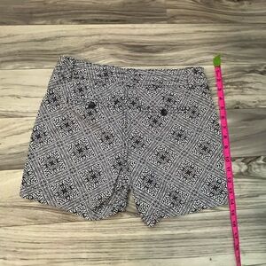 Banana Republic Black & White High Waist Printed Shorts